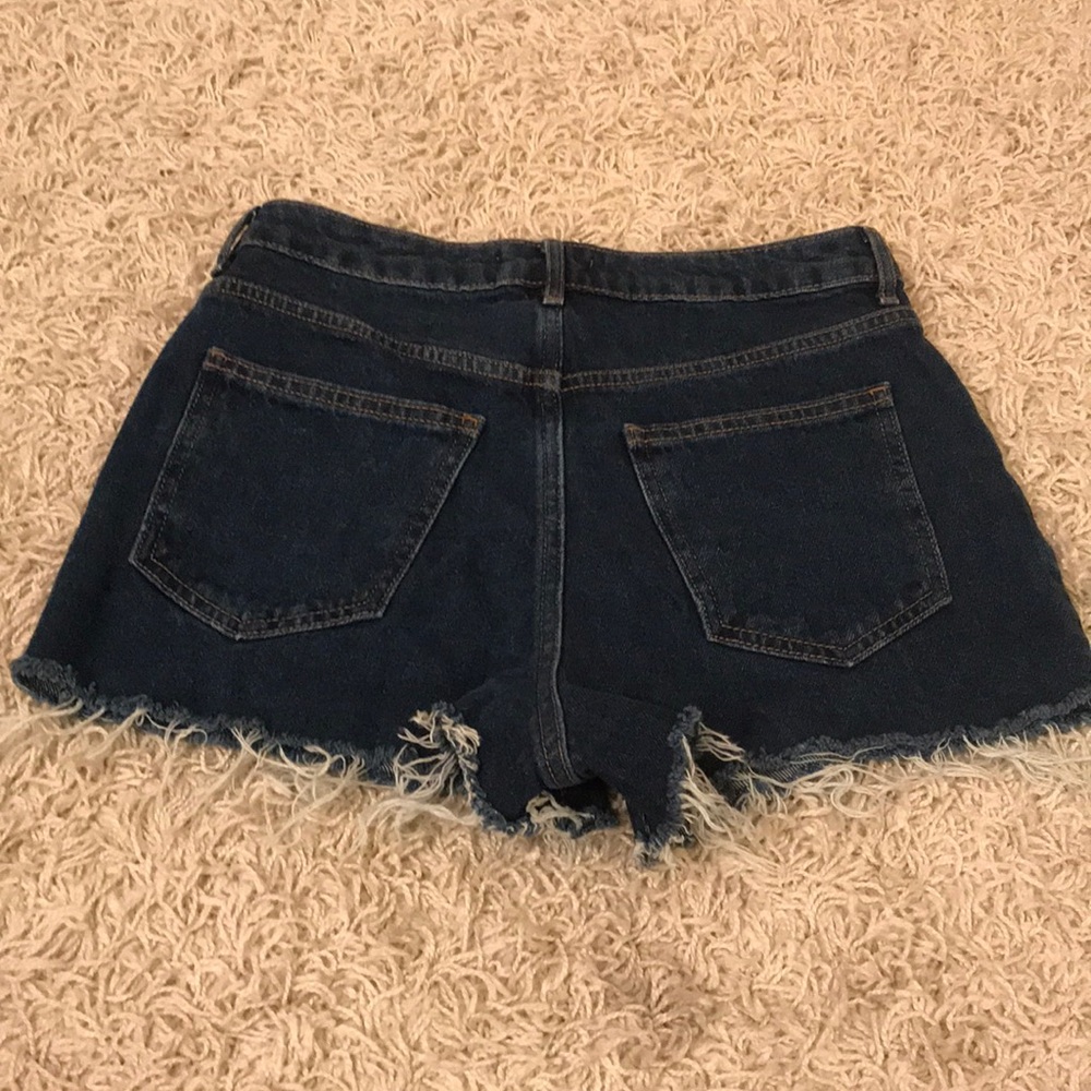 Jean Shorts - Picture 3 of 4